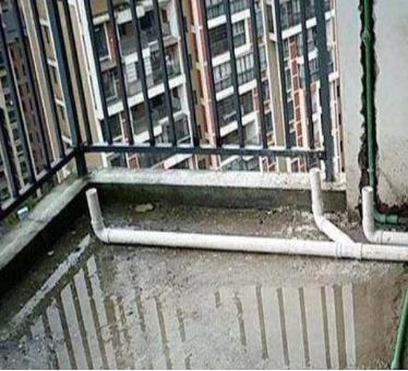 石柱漏水维修 阳台漏水怎么修理?